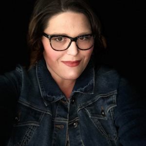 Meet your Posher, Marcia